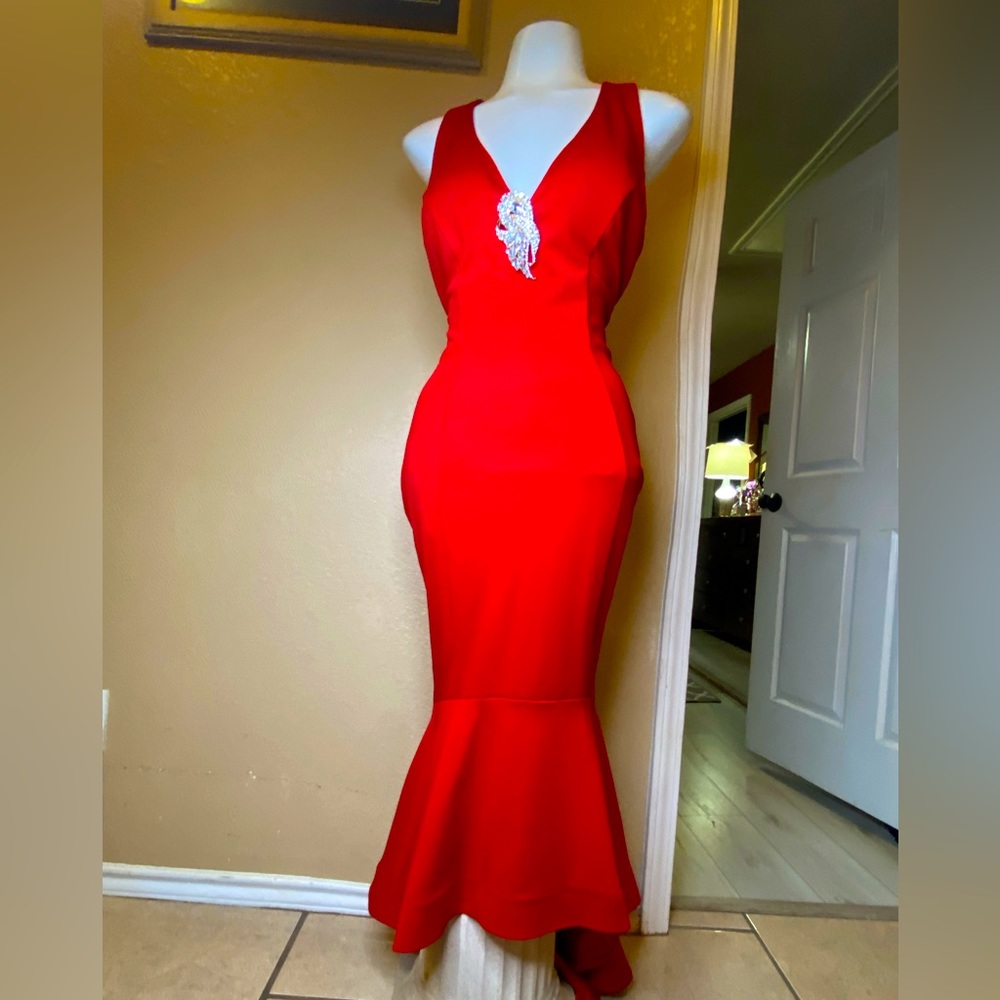 Red long sleeveless prom dress